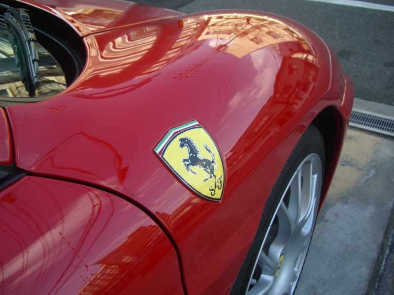 タイヤ交換なら大阪のよつばタイヤ！兵庫・京都からもアクセス良好！持ち込みタイヤ交換店なら大阪のよつばタイヤ！