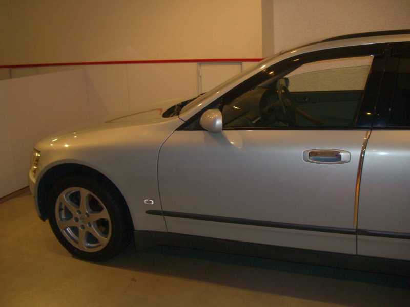 タイヤ交換なら大阪のよつばタイヤ！兵庫・京都からもアクセス良好！持ち込みタイヤ交換店なら大阪のよつばタイヤ！