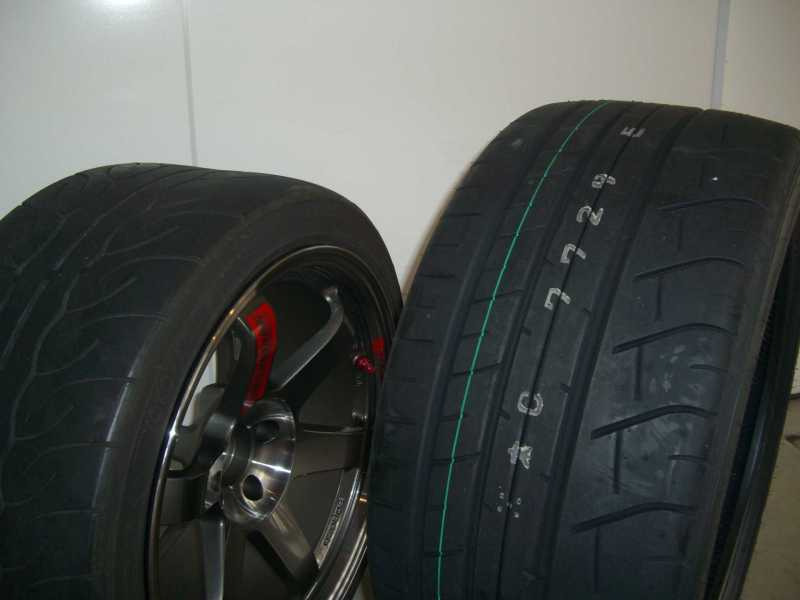 タイヤ交換なら大阪のよつばタイヤ！兵庫・京都からもアクセス良好！持ち込みタイヤ交換店なら大阪のよつばタイヤ！