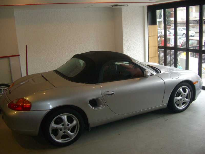 タイヤ交換なら大阪のよつばタイヤ！兵庫・京都からもアクセス良好！持ち込みタイヤ交換店なら大阪のよつばタイヤ！