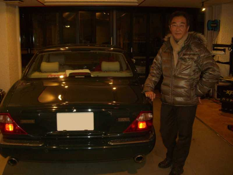 タイヤ交換なら大阪のよつばタイヤ!兵庫・京都からもアクセス良好!持ち込みタイヤ交換店なら大阪のよつばタイヤ!