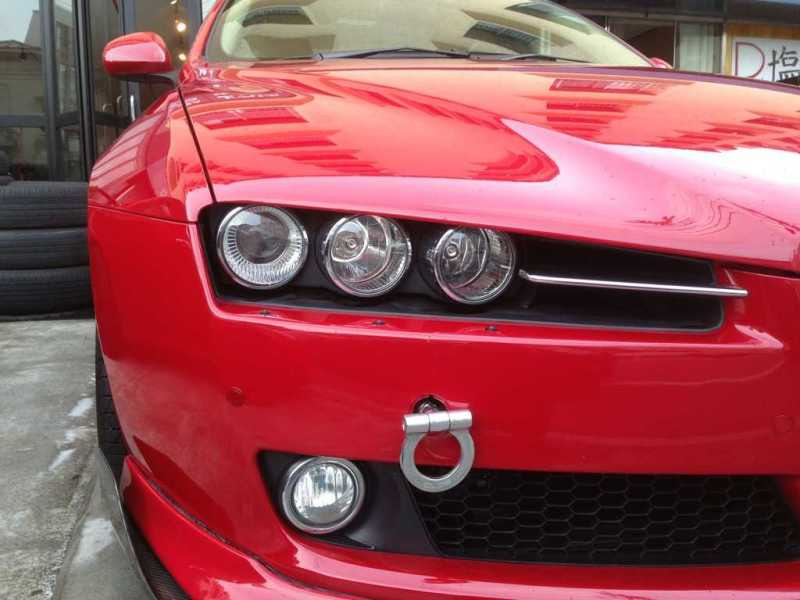 タイヤ交換なら大阪のよつばタイヤ！兵庫・京都からもアクセス良好！持ち込みタイヤ交換店なら大阪のよつばタイヤ！