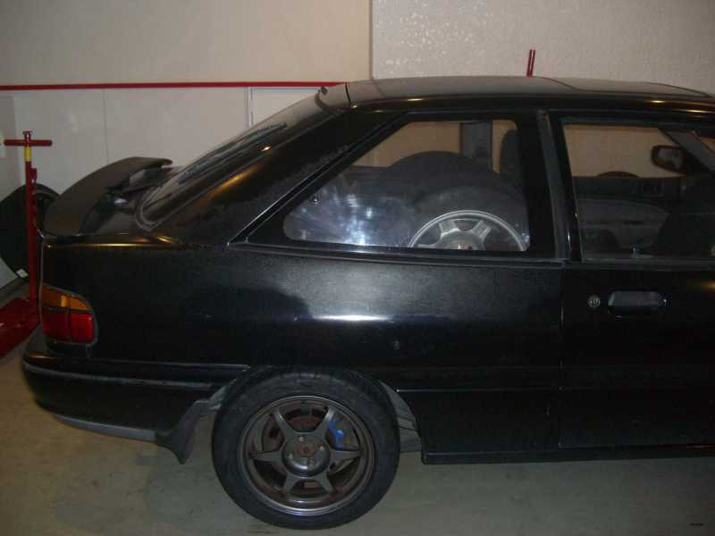 タイヤ交換なら大阪のよつばタイヤ！兵庫・京都からもアクセス良好！持ち込みタイヤ交換店なら大阪のよつばタイヤ！