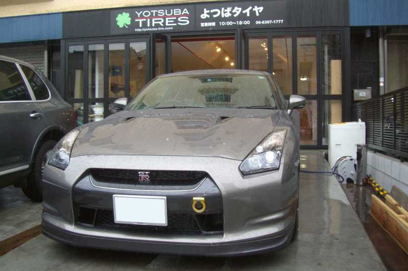 タイヤ交換なら大阪のよつばタイヤ！兵庫・京都からもアクセス良好！持ち込みタイヤ交換店なら大阪のよつばタイヤ！